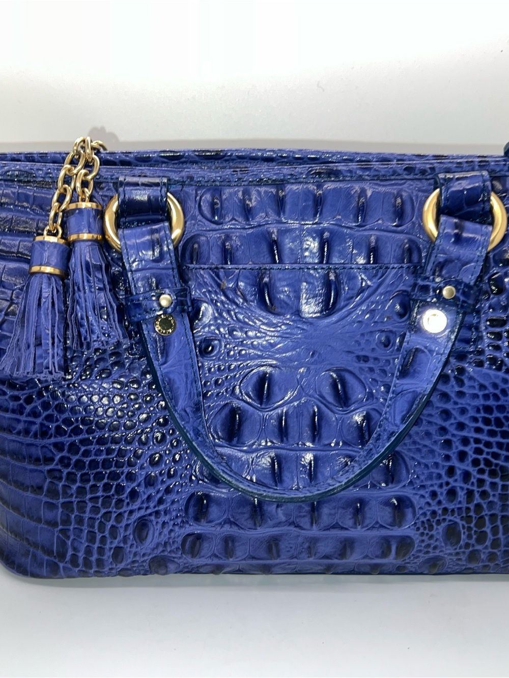 EXCELLENT CONDITION Brahmin Astral Blue Embossed Animal Print Satchel with Charm - Picture 5 of 10